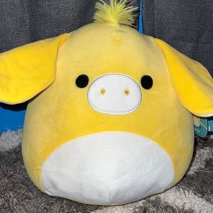 NWT Yellow Gavyn The Donkey 11 In. First To Market Squishmallows